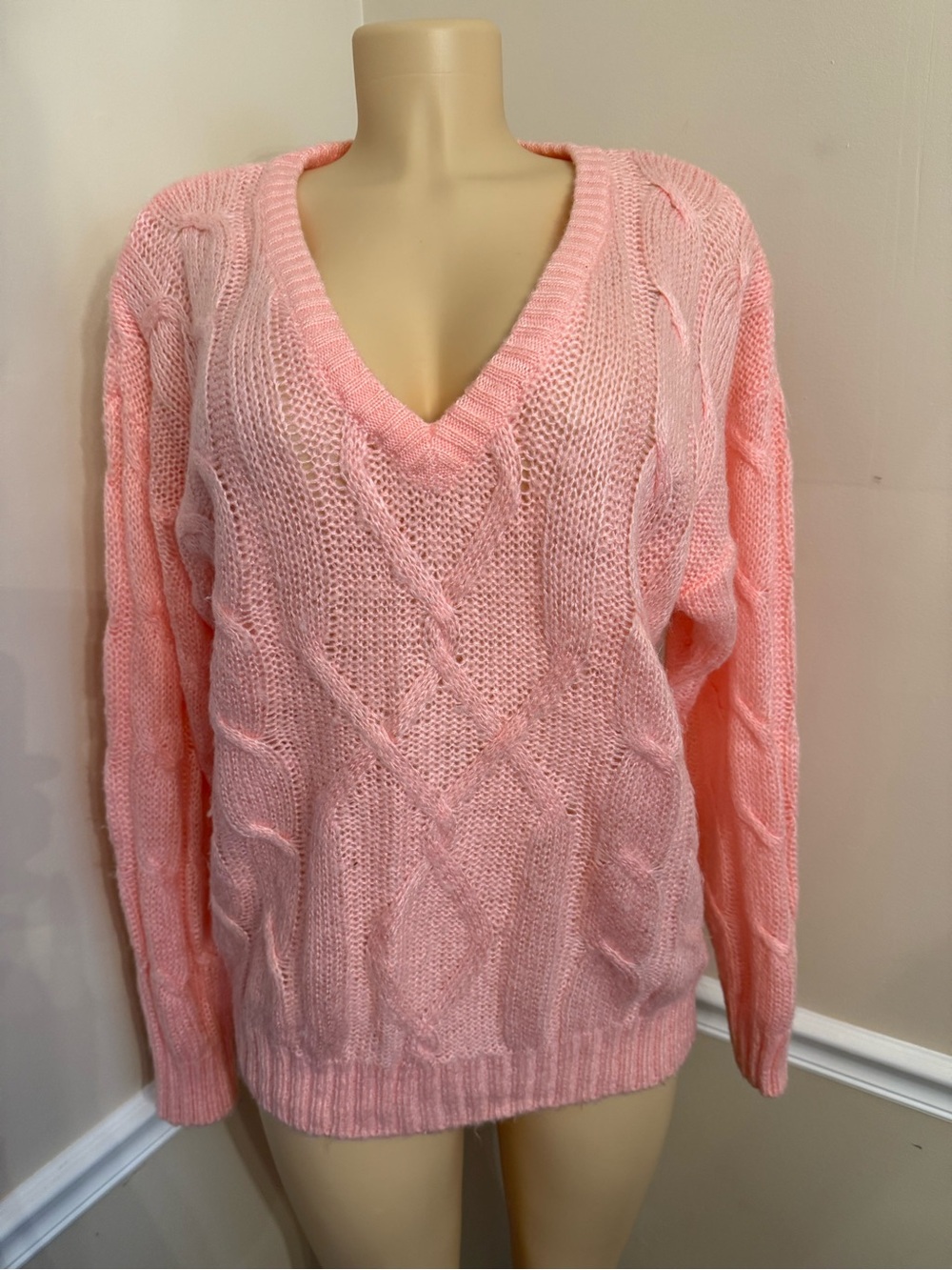 Women’s Pink Cable V-Neck Sweater Pullover